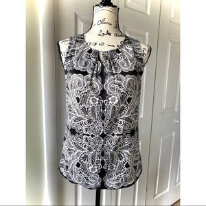 The Limited Sleeveless Tank